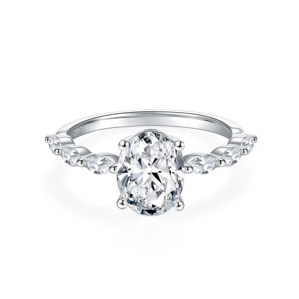 Moissanite 2.0carat 4-Prong Oval Diamond Ring